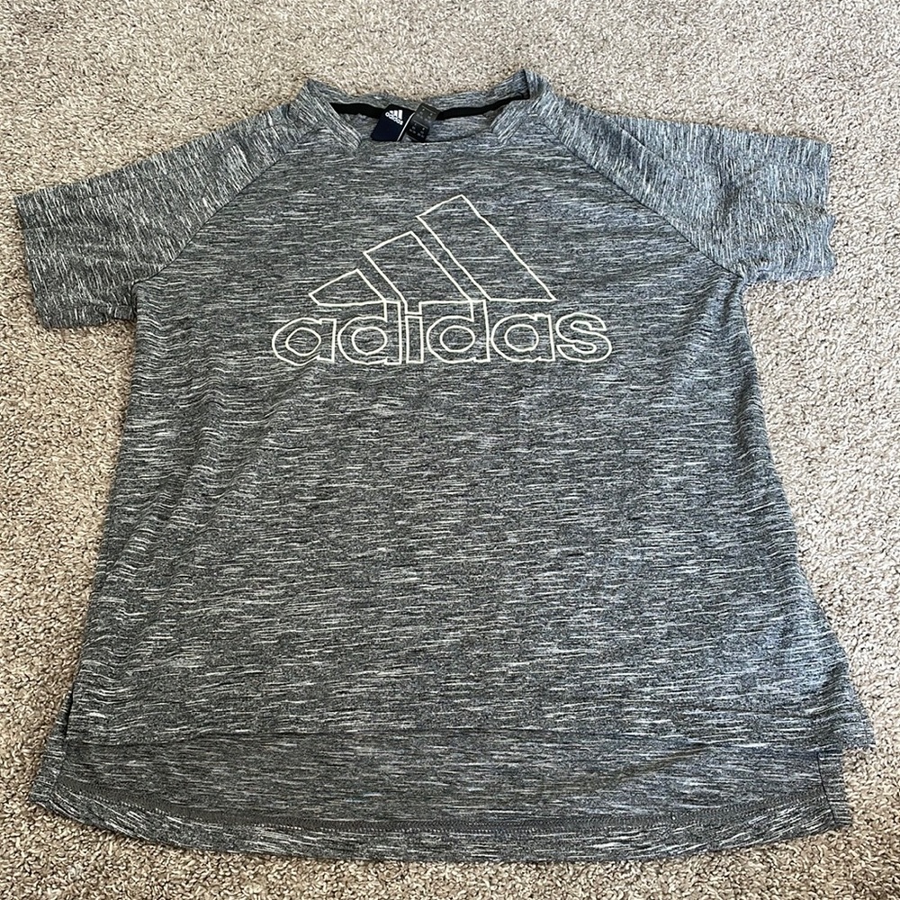 NWOT adidas tee shirt